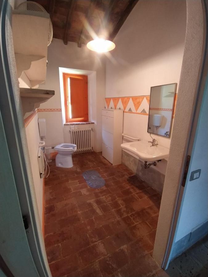 Agriturismo Paneolio Villa Collemandina Екстер'єр фото